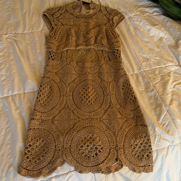 Dress - Picture 3 of 4